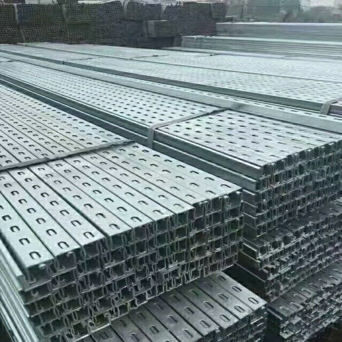 现货型钢支架抗震光伏c支架uu型槽钢檩条冲孔镀锌c型钢41*41*2.0