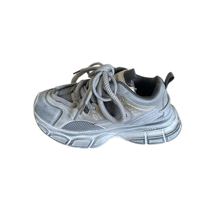 油桃Yoto复古灰老爹鞋女2023新款高级感厚底百搭超V火休闲运动鞋