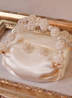 素锦手作可爱日系粉紫色春夏奶白珍珠绸缎手提包旅拍精致手提小包