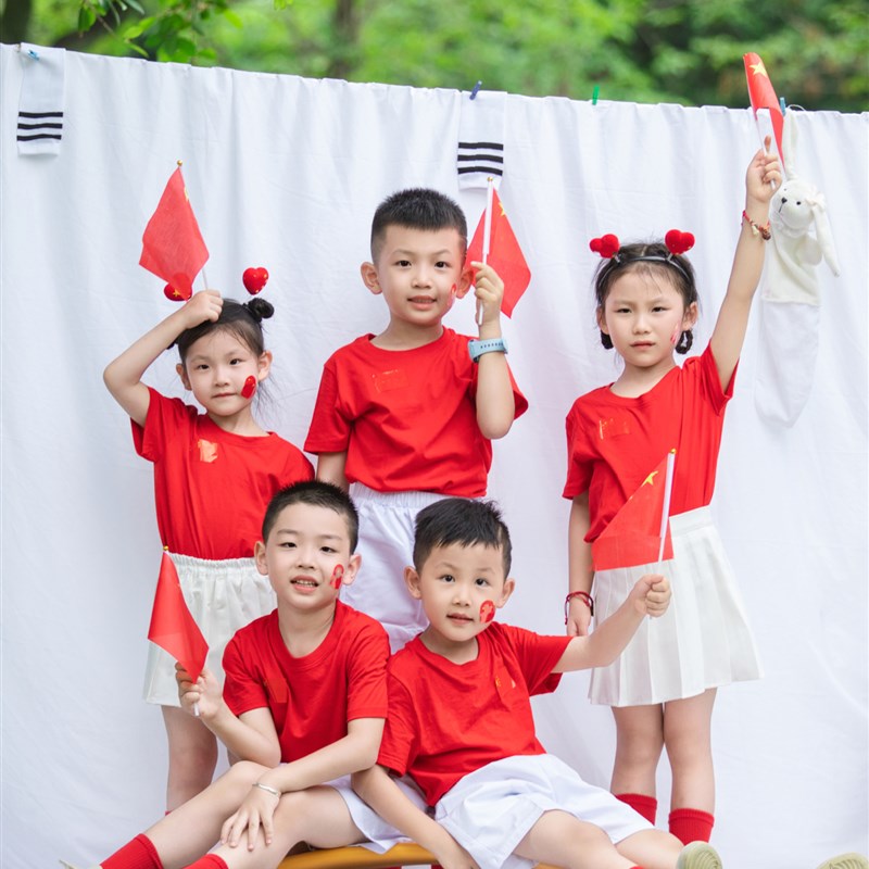 国庆演出服表演幼儿园红色舞蹈小学生合唱服啦啦队服运动会开幕式