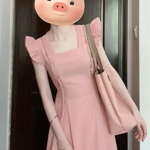 欧洲站夏季法式高端名媛气质别致惊艳初恋甜美收腰显瘦粉色连衣裙
