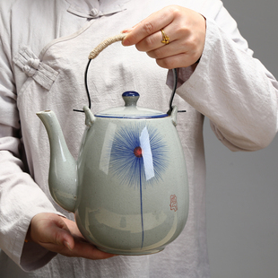2升陶瓷大茶壶手绘复古泡茶壶凉水壶铁制手柄提梁壶餐厅水壶家用