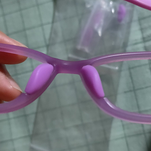 网红板材眼镜透明鼻托矽胶软防滑垫一体式 鼻梁支架无痕眼睛 插入式