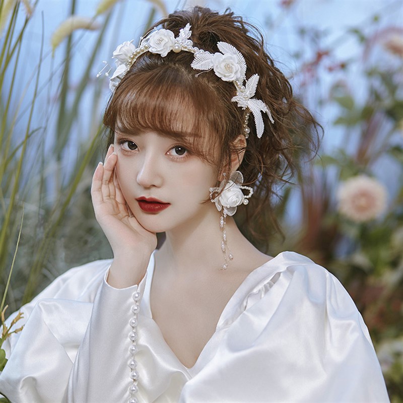 现货新款灵动仙气l串珠韩式发箍花朵新娘礼服配饰影楼摄影样片跟