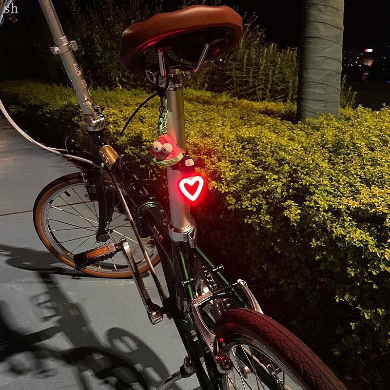 自行车装饰配件爱心尾灯警示灯儿童山地车配饰摩托车后尾骑行装备,自行车/骑行装备/零配件,自行车灯,淘宝优惠券,粉丝福利购,淘宝优惠卷