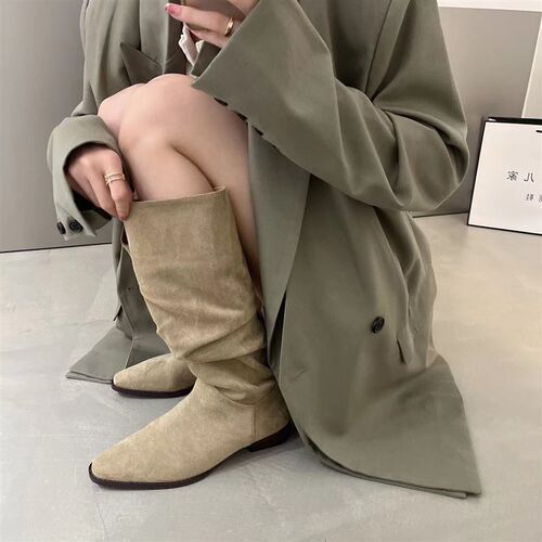 堆堆靴女骑士靴复j古绒面粗跟尖头2023夏季新款棕色皱褶高筒长靴