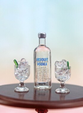 1/12 Dollhouse Miniature Accessories Mini Resin Vodka Bottle