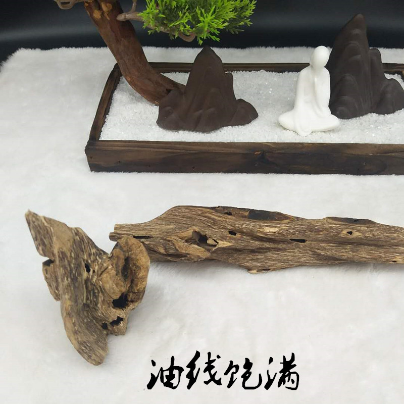 工厂销保真海南沉香黑油虫漏原料B香薰沉香原木料摆件熏香料碎料