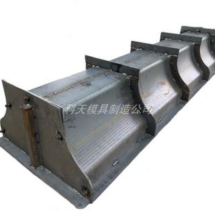 高速防撞墙钢模具桥梁护栏模具公路水泥现浇钢模具中央分隔带模板
