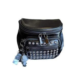 2023新款潮女软皮马鞍包女高级感斜挎包时尚百搭胸包宽带单肩小包