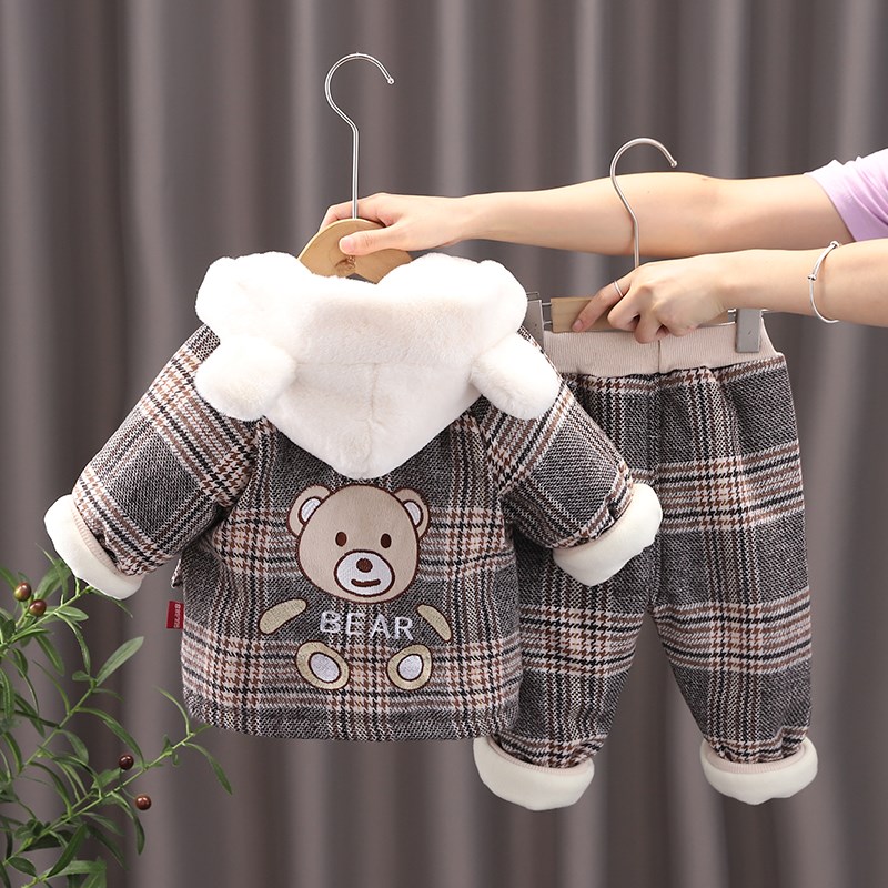 婴儿套装0-3岁半2男宝宝4衣服8冬款6-12个月5女宝冬装加绒三件套1