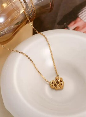 韩版简约编织桃心钛钢项链女小众高级感1I8k金色轻奢爱心网红配饰