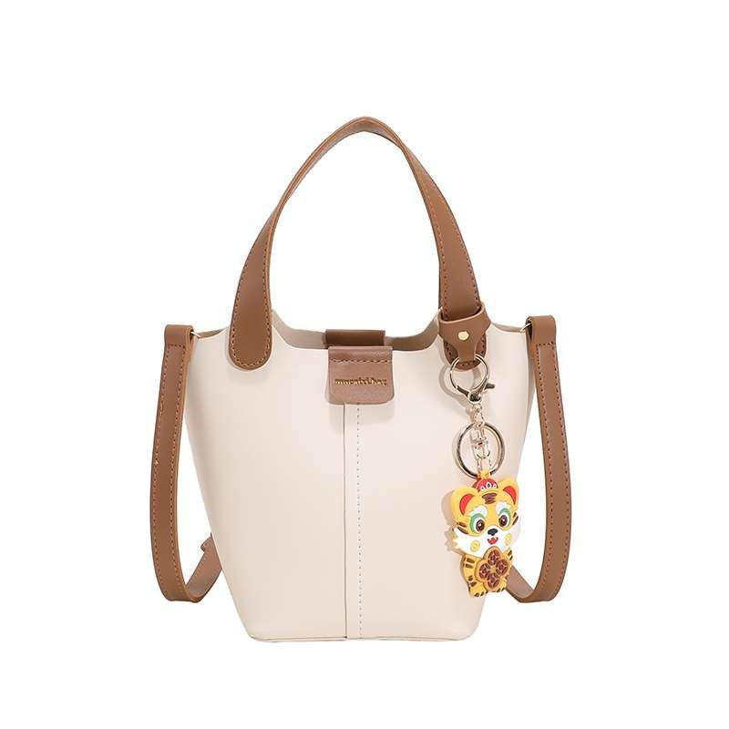 网红小包包女20年新款爆款高级感洋气斜挎包小众设计手提水桶包,箱包皮具/热销女包/男包,水桶包,淘宝优惠券,粉丝福利购,淘宝优惠卷