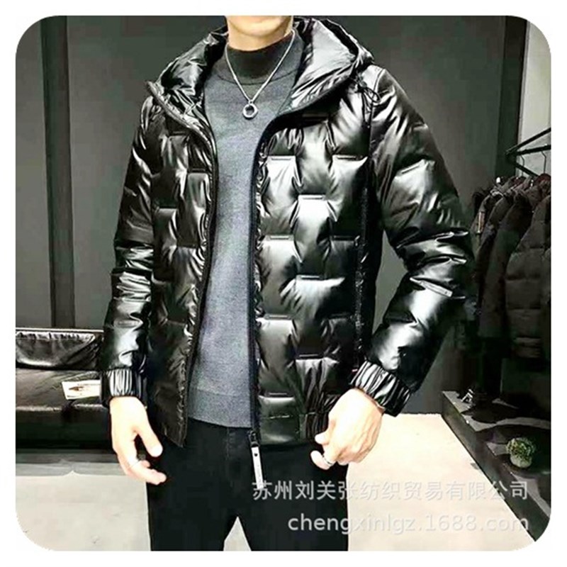 400T消光尼丝纺贴条通道直充绒布E无胆防绒防水防绒羽绒服直充面