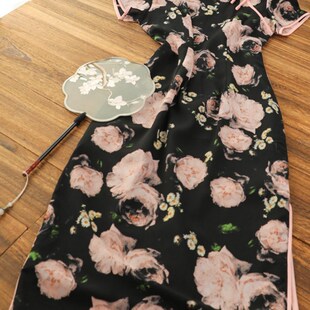 加肥加大码女装胖妹妹夏200斤新中式复古短袖旗袍连衣裙黑色印花