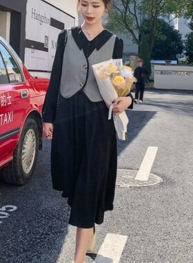 哺乳洋装外出辣妈款春秋两件套时尚母乳K装马甲外套外穿哺乳裙子