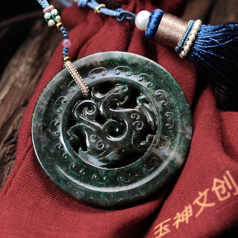 玉神工艺精o品独山玉汉风车挂