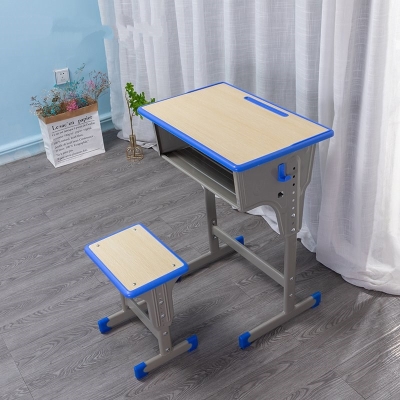 孩子学习桌椅小学生可调节中学生写字课桌椅套装家用教.室单人桌