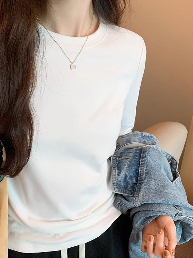 白色磨毛长袖T恤女春秋冬季叠穿内搭修身打底衫显瘦宽松圆领上衣