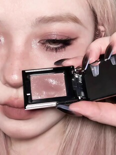 正品灰粉玫瑰贵气千金感！神仙水晶单色眼影低饱和藕粉色碎钻细闪