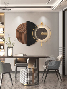 挂钟客厅2025新款轻奢餐厅钟表网红家用静音创意时钟壁灯高档大气