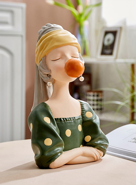 北欧女孩艺术摆件高级感小众酒柜电视柜桌面装饰客厅轻奢家居摆设