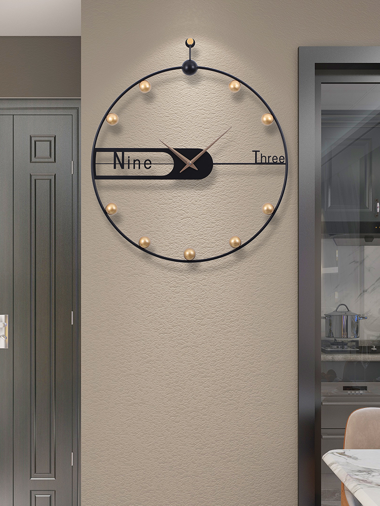 客厅挂钟现代简约挂墙创意网红家用时钟时尚挂表大气装饰轻奢钟表