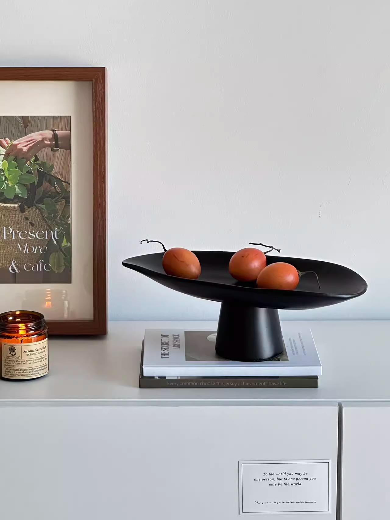 意式简约餐桌高脚果盘摆件软装售楼处家居客厅茶几收纳托盘