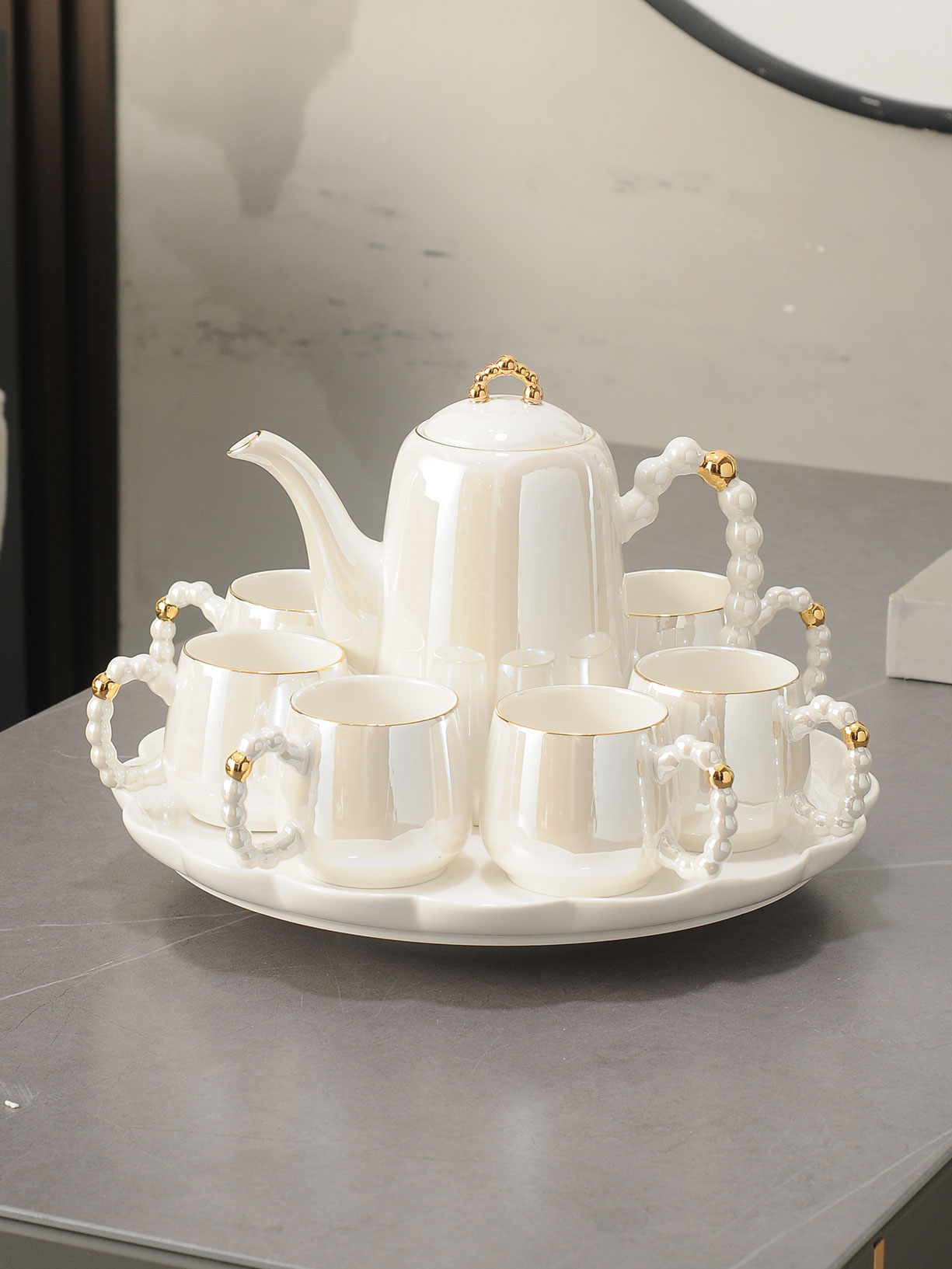 轻奢高档茶具套装2025新款水杯家用家用客厅茶杯陶瓷精致乔迁礼盒