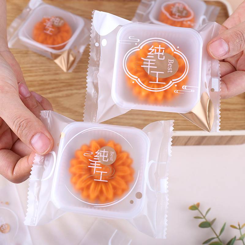 50克月饼包装袋自封带加厚底托蛋黄酥透明机