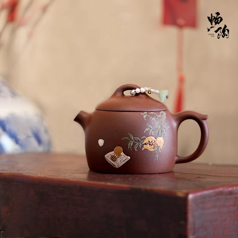【畅陶】紫砂壶李晓璐手工文人小茶壶紫泥泥绘石榴秦权130cc