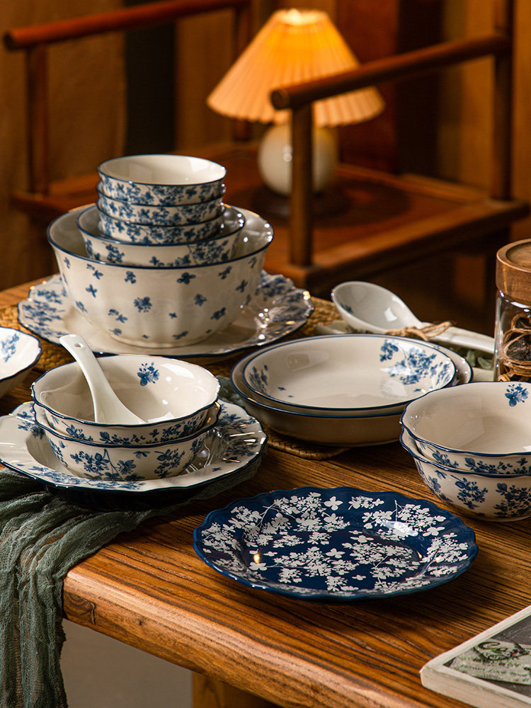 迦蓝中式复古2025新款碗碟套装家用青花瓷餐具套装釉下彩陶瓷碗筷,餐饮具,餐具瓷器套装,淘宝优惠券,粉丝福利购,淘宝优惠卷