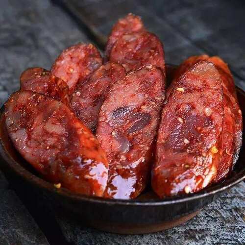 现货四川麻辣腊肠香肠哥烟熏川味农家特产手工风猪肉纯肉调料年货