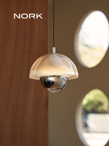 诺克玲兰吊灯床头灯客厅现代艺术创意餐厅卧室意式圆桌灯光学透镜