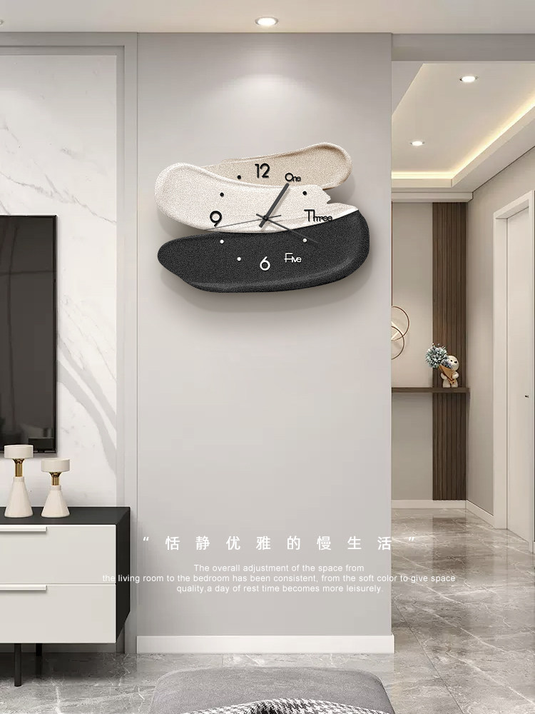 轻奢高级感钟表客厅挂钟现代简约黑白灰时钟挂墙创意餐厅卧室挂表