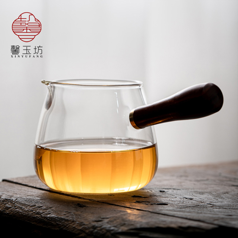 馨玉坊日式玻璃公道杯木把手耐热公杯侧把分茶器大容量茶海茶漏