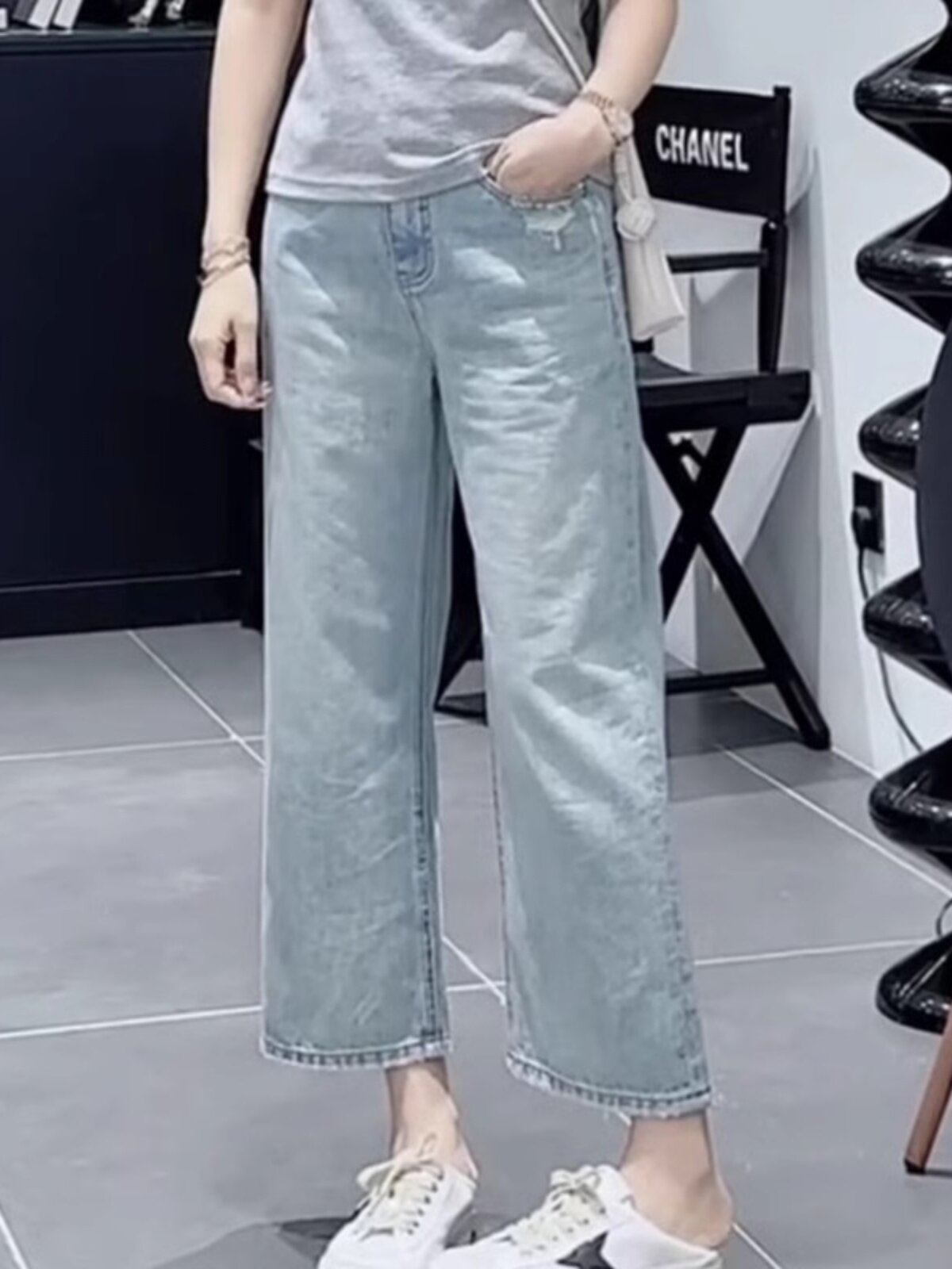 浅色直筒牛仔裤女夏季新款梨形身材大码九分裤胖mm高腰显瘦阔腿裤