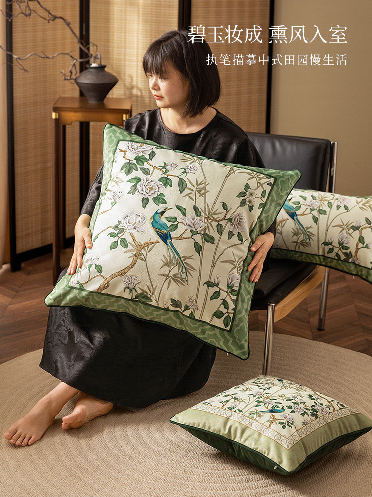 新中式国风沙发罗汉床靠背大靠枕实木椅子靠枕床头大抱枕翠玉鸣鸾