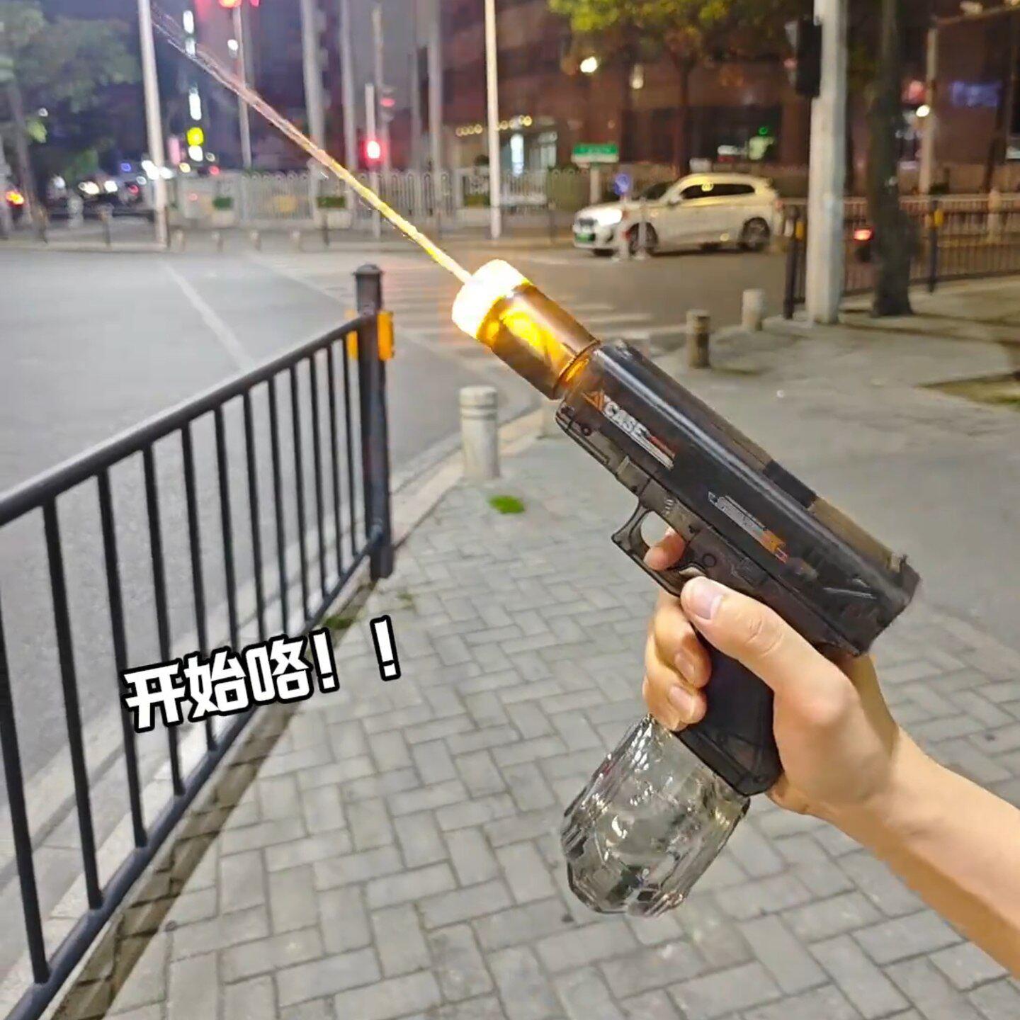 小孩玩的水枪新款打水仗电动戏水大容量玩水脉冲射程远呲水枪家用