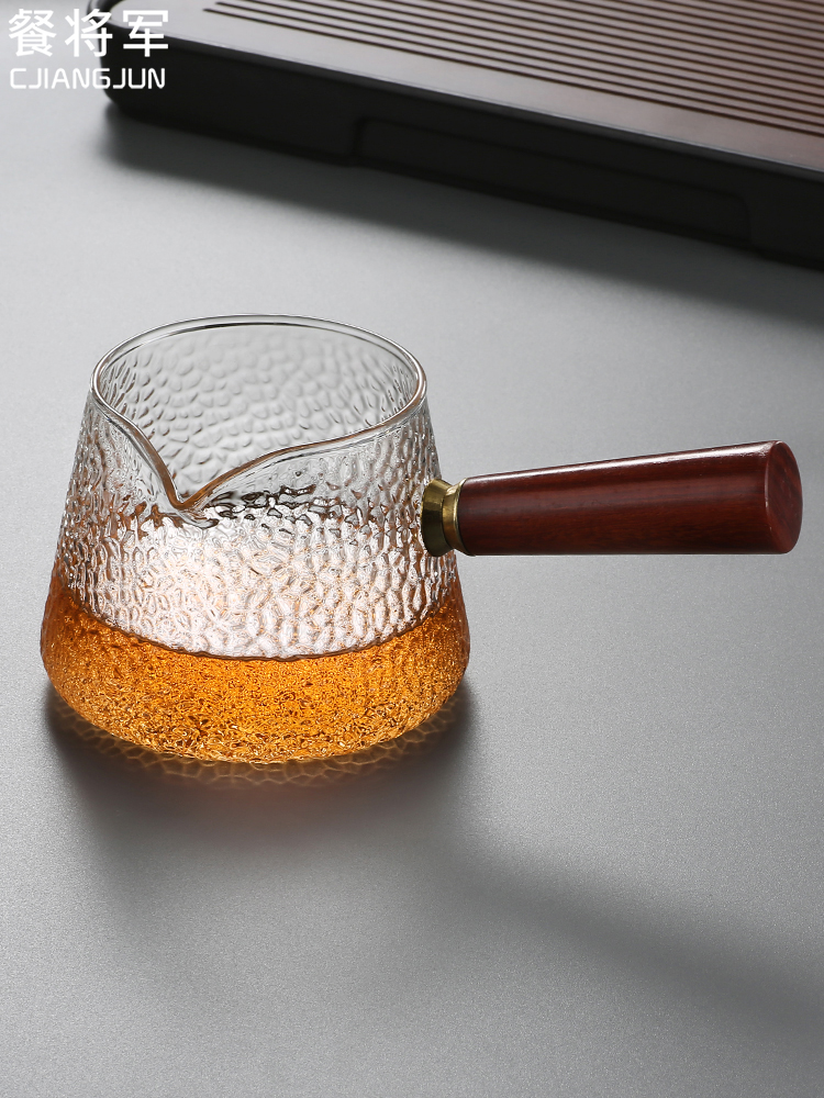 侧把玻璃公道杯倒茶公杯木把耐高温茶海单个家用锤纹过滤分茶器具