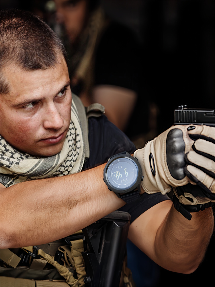 NORTH EDGE 男士多功能户外防水运动智能电子数字手表青少年学生