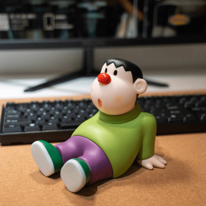 【新款】歪头胖虎手机支架桌面摆件办公桌家居饰品公仔模型呆萌