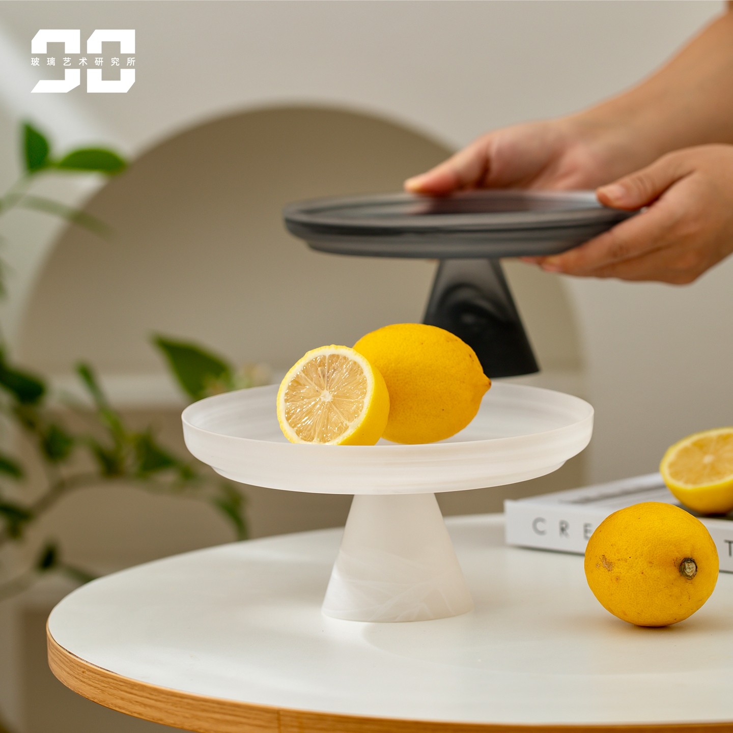 云雾果盘高脚甜品点心高颜值茶几客厅商用玻璃盘子干果茶点糕点盘,餐饮具,果盆/果盘/果篮,淘宝优惠券,粉丝福利购,淘宝优惠卷