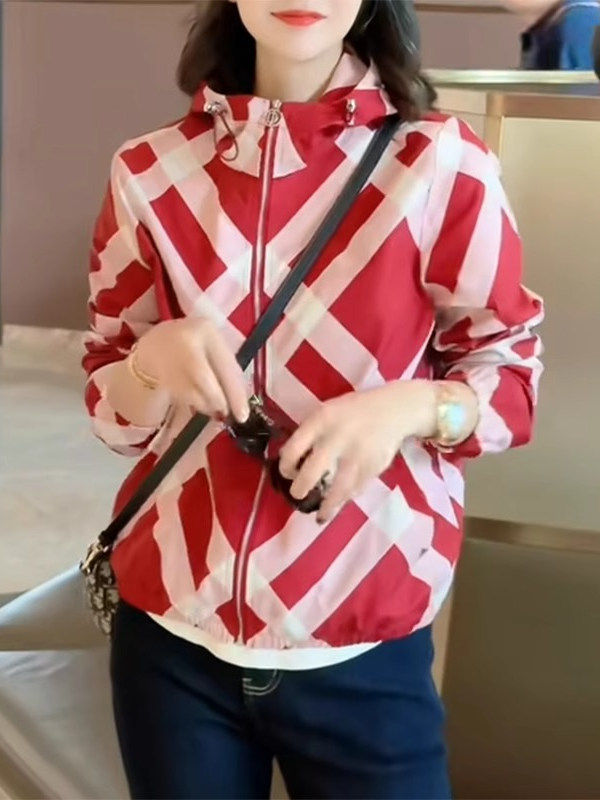 高级感软壳外套女春夏2026新款洋气防晒女装红色运动棒球服