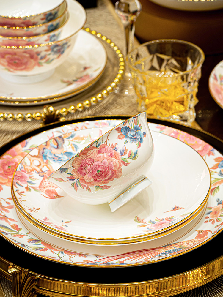 景德镇牡丹花餐具套装高端骨瓷碗盘家用轻奢结婚乔迁新居新婚碗碟