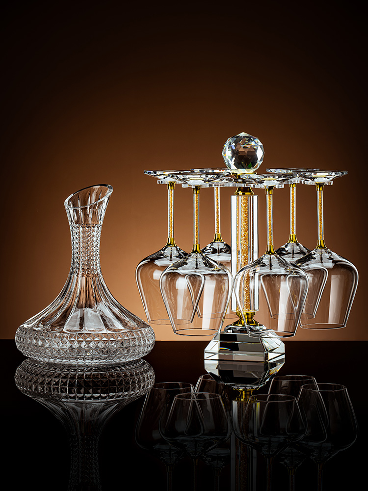 高档水晶玻璃红酒杯套装家用轻奢金钻勃艮第高脚葡萄酒杯子醒酒器