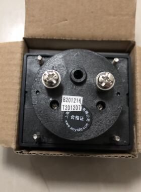 新品HN-670电器指针电压表交流AC150V包邮