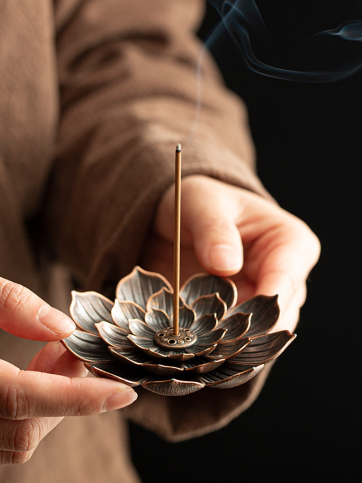 创意室内莲花香插茶道多孔檀线香炉立式家用香座托禅意艾草香薰炉