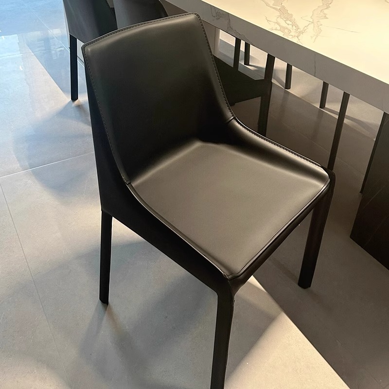 马鞍皮餐椅家用轻奢工业风设计师书桌椅意式极简酒店餐厅靠背凳子