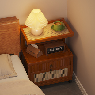 简易床头柜家用卧室2025爆款床头置物柜出租房用小型床头柜小边几